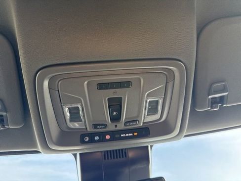 Used 2026 Chevrolet Silverado 2500 LT w/ Convenience Package image 29