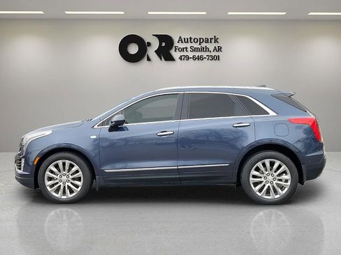 Used 2019 Cadillac XT5 Platinum image 3