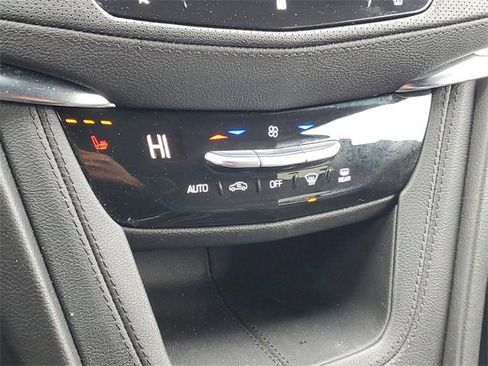 Certified 2021 Cadillac XT5 Luxury image 27