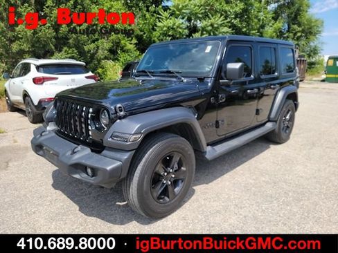 Used 2022 Jeep Wrangler Unlimited Sport AWD/4WD image 3