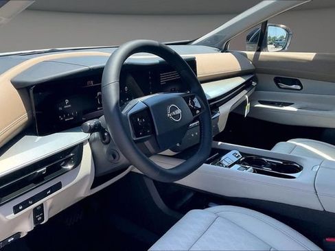 New 2026 Nissan Murano Platinum w/ Cargo Package AWD/4WD image 7