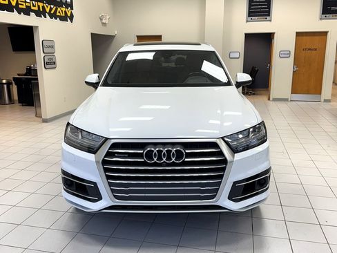 Used 2019 Audi Q7 3.0T Prestige image 3