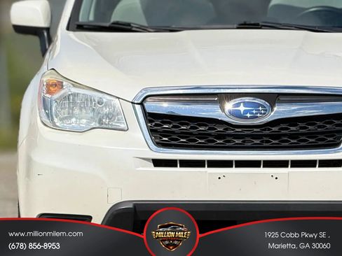 Used 2015 Subaru Forester 2.5i Premium w/ All-Weather Package AWD/4WD image 11