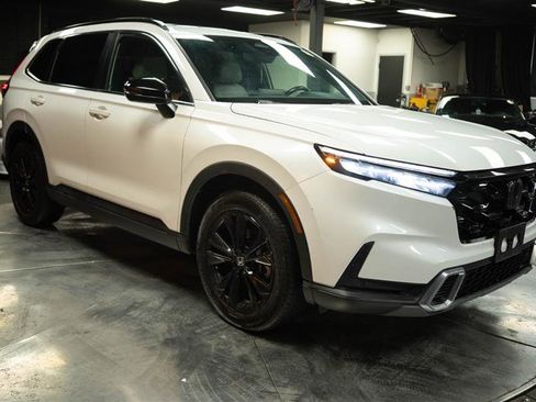 Used 2023 Honda CR-V Sport Touring image 5