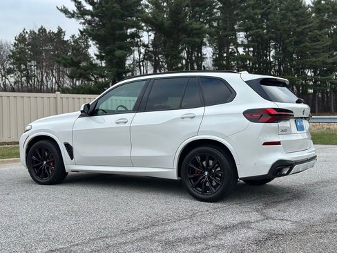 Certified 2025 BMW X5 xDrive40i w/ M Sport Package image 5