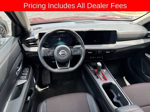 Certified 2025 Nissan Kicks SR w/ Interior Electronics Package FWD image 12