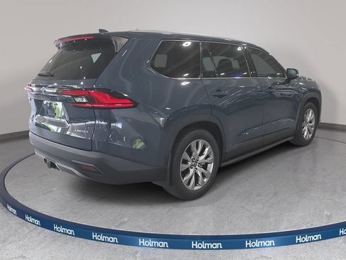 Used 2024 Toyota Grand Highlander AWD Hybrid image 6