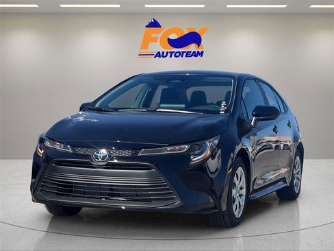 New 2026 Toyota Corolla LE image 1