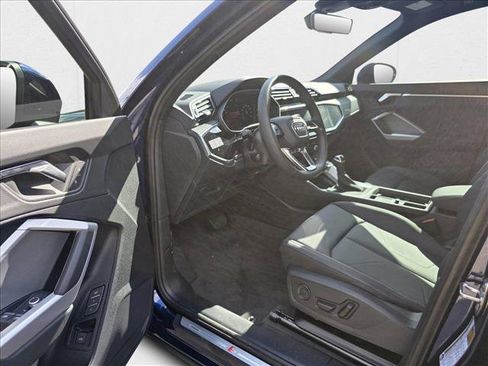 New 2025 Audi Q3 2.0T Premium w/ Convenience Package AWD/4WD image 14