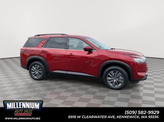 Used 2024 Nissan Pathfinder SV video 1