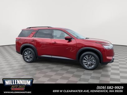 Used 2024 Nissan Pathfinder SV