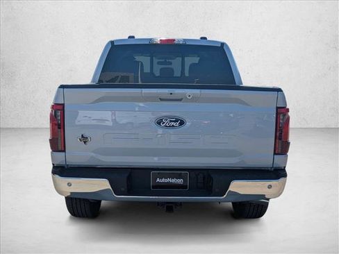 New 2025 Ford F150 XLT w/ Equipment Group 302A MID image 8