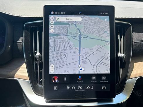 Certified 2025 Volvo XC90 B6 Plus AWD/4WD image 25