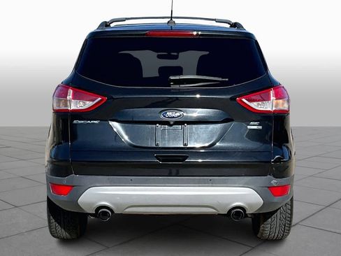 Used 2015 Ford Escape SE w/ Equipment Group 201A image 4