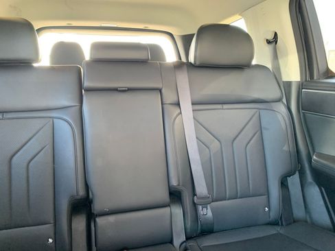 Used 2025 Hyundai Santa Fe SEL image 40