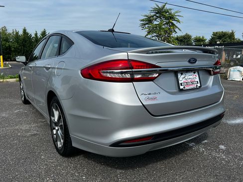 Used 2017 Ford Fusion S w/ Equipment Group 101A image 7
