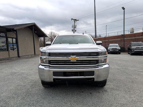 Used 2015 Chevrolet Silverado 2500 LT image 2
