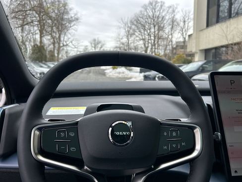 New 2026 Volvo EX30 Plus w/ Climate Package image 12