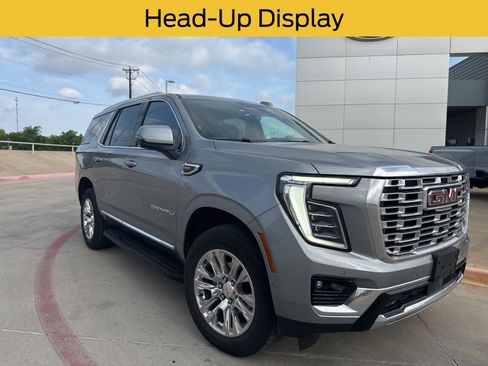 Used 2025 GMC Yukon Denali image 1