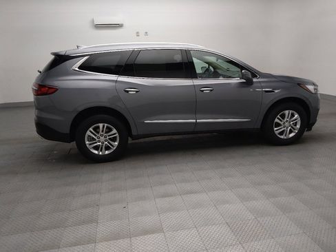 Used 2019 Buick Enclave Essence FWD image 10