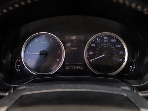 Used 2015 Lexus IS 350 w/ Navigation System Package RWD image 25