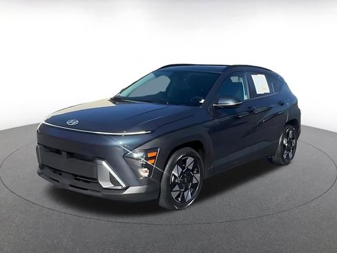 Used 2025 Hyundai Kona SEL image 14