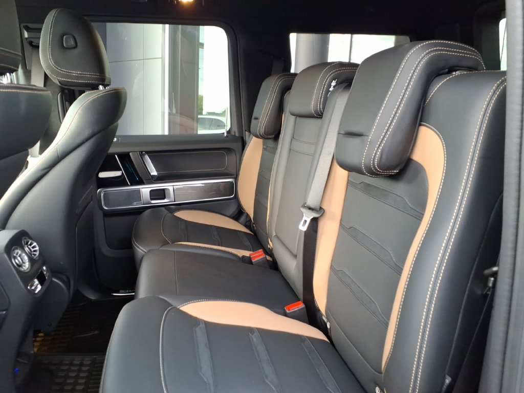 Used 2026 Mercedes-Benz G 63 AMG 4MATIC image 28