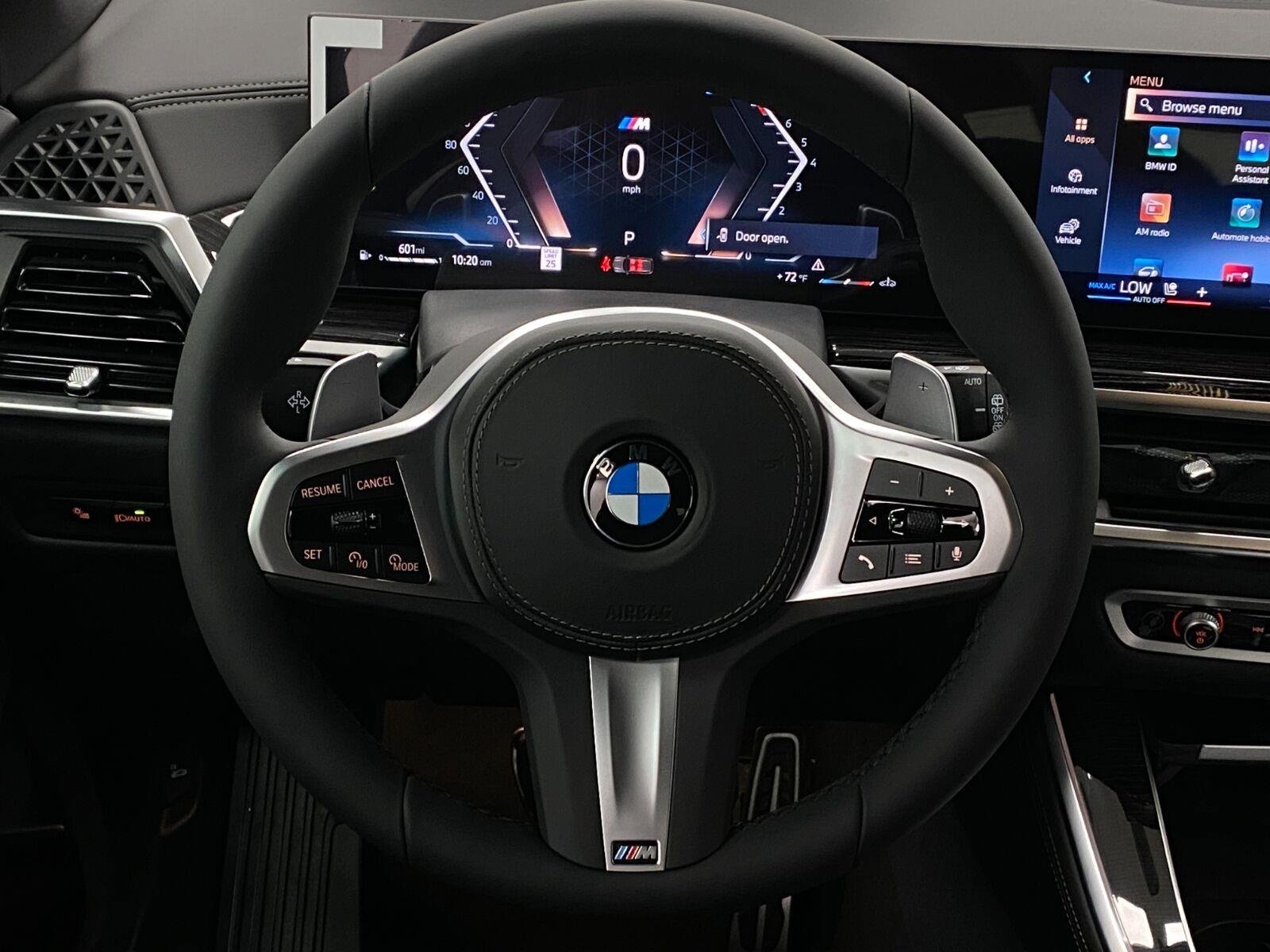 New 2026 BMW X5 xDrive40i w/ M Sport Package AWD/4WD image 16