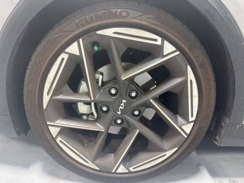 Used 2025 Kia K4 GT-Line w/ GT-Line Premium Package FWD image 11