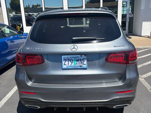 Used 2021 Mercedes-Benz GLC 300 4MATIC image 6