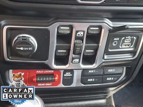 Used 2021 Jeep Gladiator Mojave AWD/4WD image 22