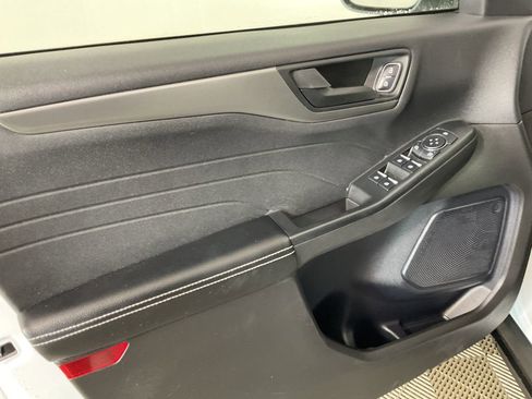 Used 2024 Ford Escape Active image 16