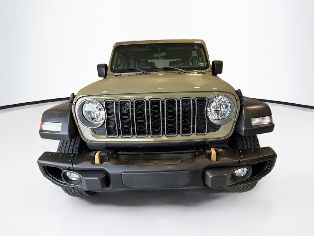 Used 2025 Jeep Wrangler Sport AWD/4WD image 2