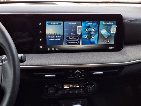 New 2026 Nissan Kicks SV w/ Cold Weather Package image 17