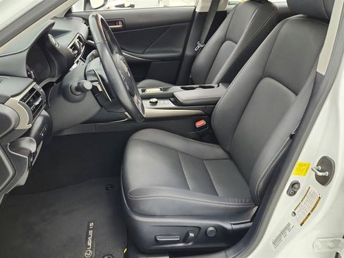 Used 2019 Lexus IS 300 w/ Accessory Package 2 RWD image 32