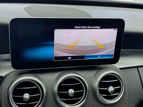 Used 2019 Mercedes-Benz C 300 Sedan image 10