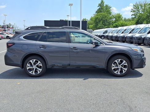 Used 2020 Subaru Outback Limited w/ Popular Package #2 AWD/4WD image 5