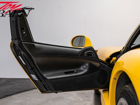 Used 2001 Dodge Viper GTS RWD image 22