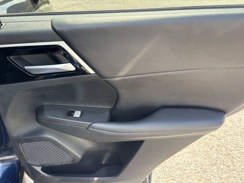 Used 2024 Mitsubishi Outlander SE FWD image 32