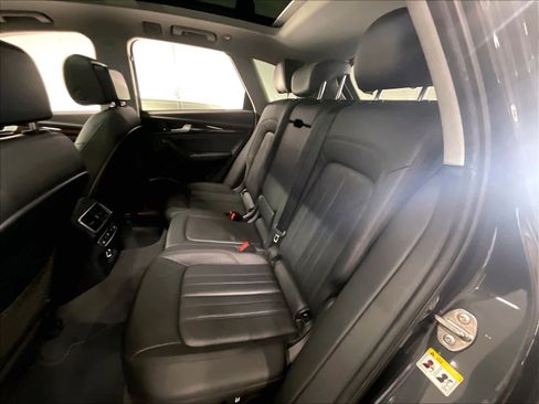 Used 2018 Audi Q5 2.0T Premium Plus w/ Premium Plus Package image 26