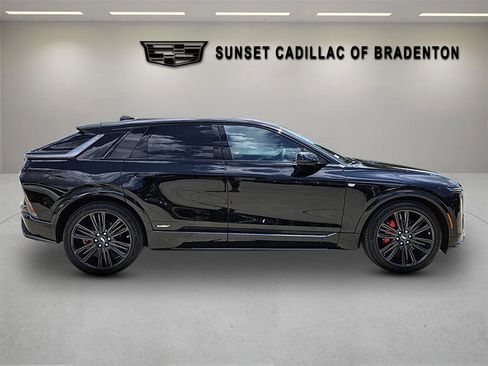 New 2026 Cadillac Lyriq V w/ Exterior Carbon Fiber Package image 8
