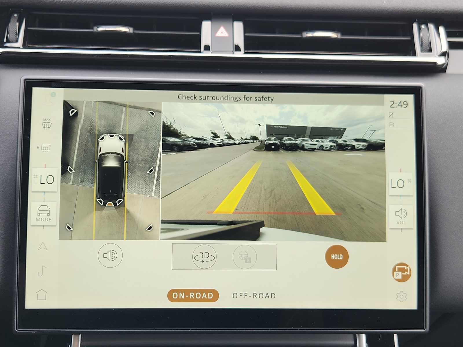 New 2026 Land Rover Range Rover Velar S AWD/4WD image 17