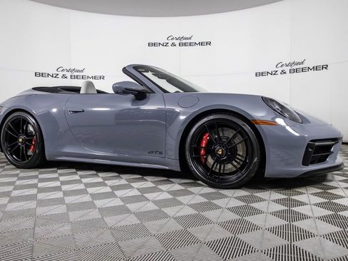 Used 2024 Porsche 911 Carrera GTS image 3