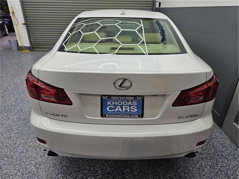 Used 2008 Lexus IS 250 Base 4dr Sedan 6A image 4