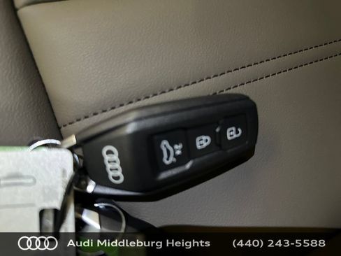 Certified 2025 Audi Q5 Premium w/ Premium Plus AWD/4WD image 33