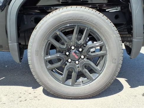 New 2026 GMC Sierra 1500 Elevation AWD/4WD image 9