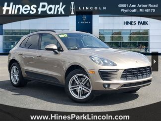 Used 2017 Porsche Macan image 1