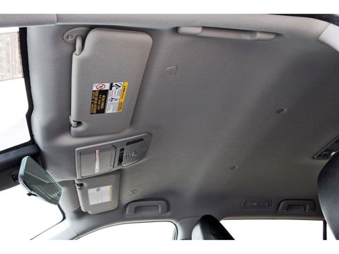 Used 2023 Toyota Highlander LE image 30