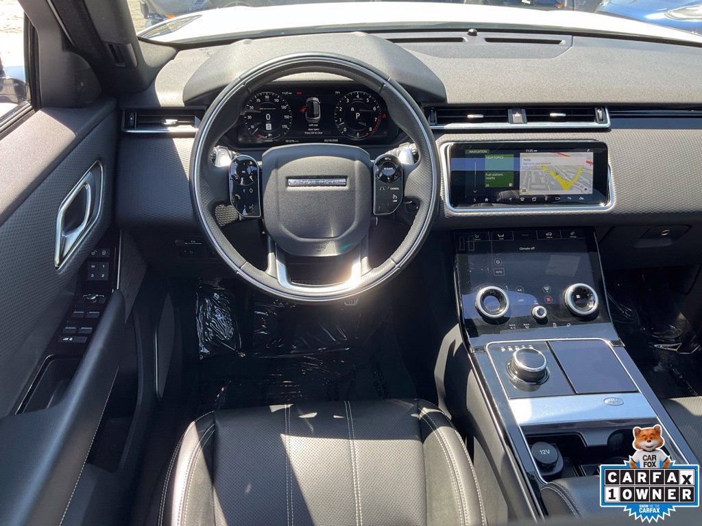 Used 2018 Land Rover Range Rover Velar R-Dynamic SE AWD/4WD image 36