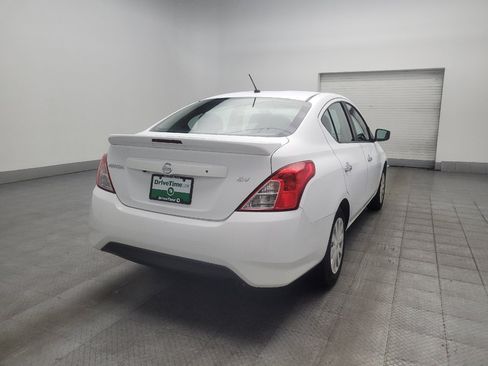 Used 2019 Nissan Versa SV FWD image 9